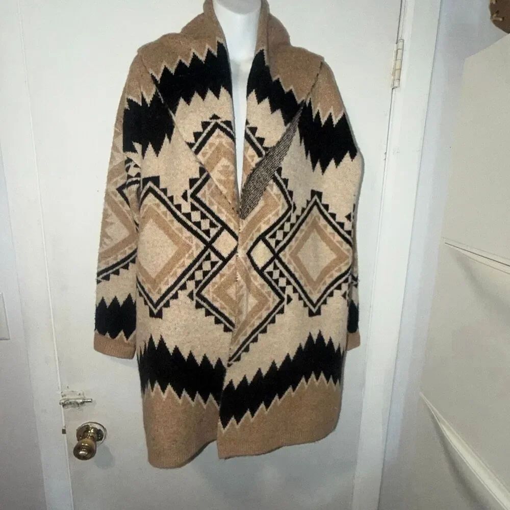 TAHARI Tan, Black And Beige Tribal Print Long Length Cardigan Sweater-S